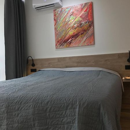 Scandik Apartment Studio 폴타바 외부 사진